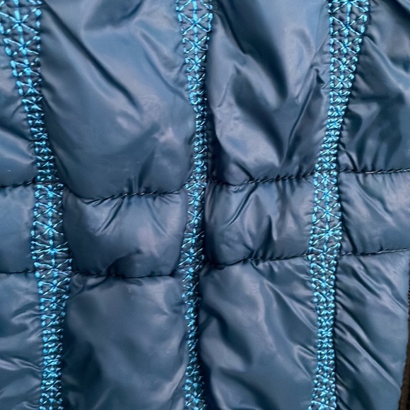 CAbi size Medium lightweight jacket - Picture 3 of 5